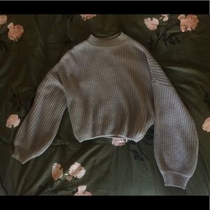 Forever 21 cropped gray knit sweater ☆彡